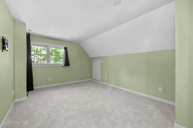 $319,000 | 32 Windy Court, Oriental, NC 28571