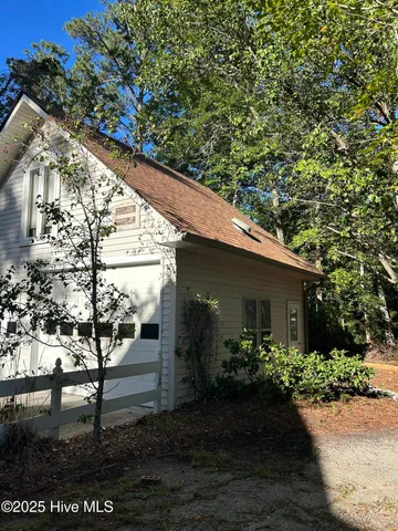 $319,000 | 32 Windy Court, Oriental, NC 28571