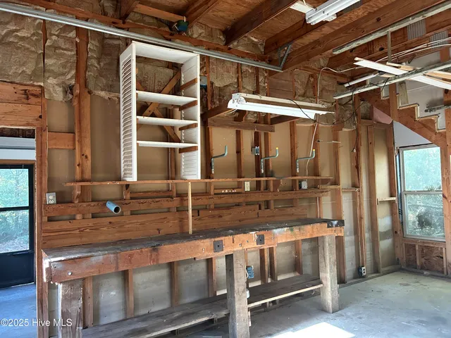 $319,000 | 32 Windy Court, Oriental, NC 28571