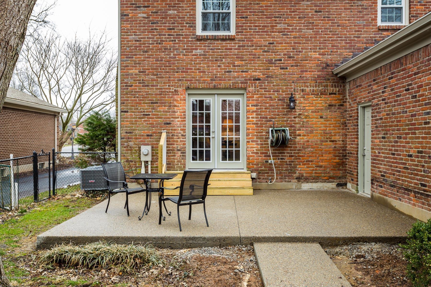 806 Farmingham Road Louisville, KY 40243 - Photo 40 of 43 806 Farmingham Rd