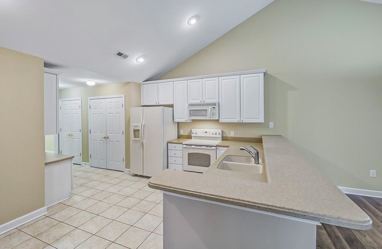 117 Ravines Lane Spartanburg, SC 29301 - Photo 17 of 37