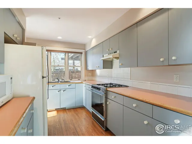 a view of an entryway