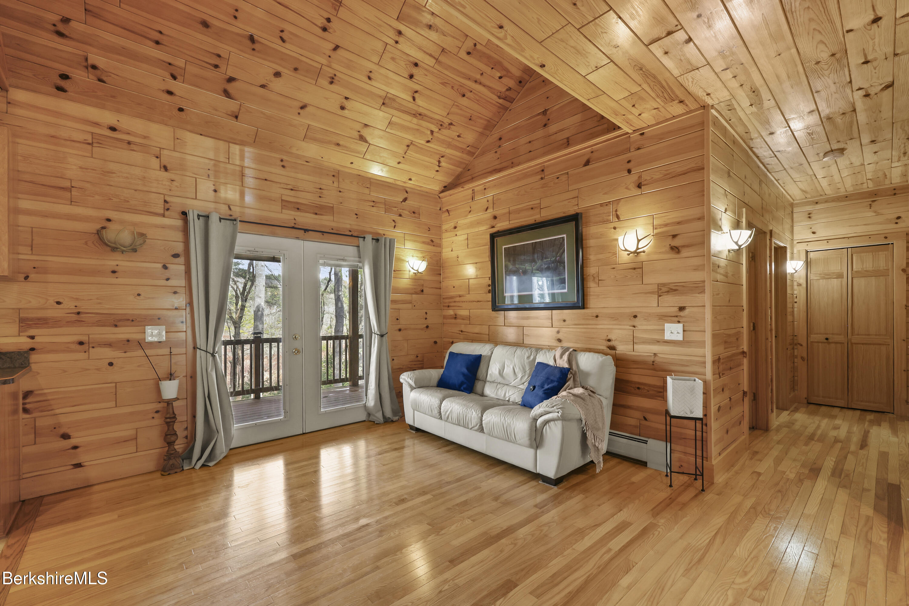 633 East Otis Road Otis, MA 01253 - Photo 11 of 64 40 Dining Room