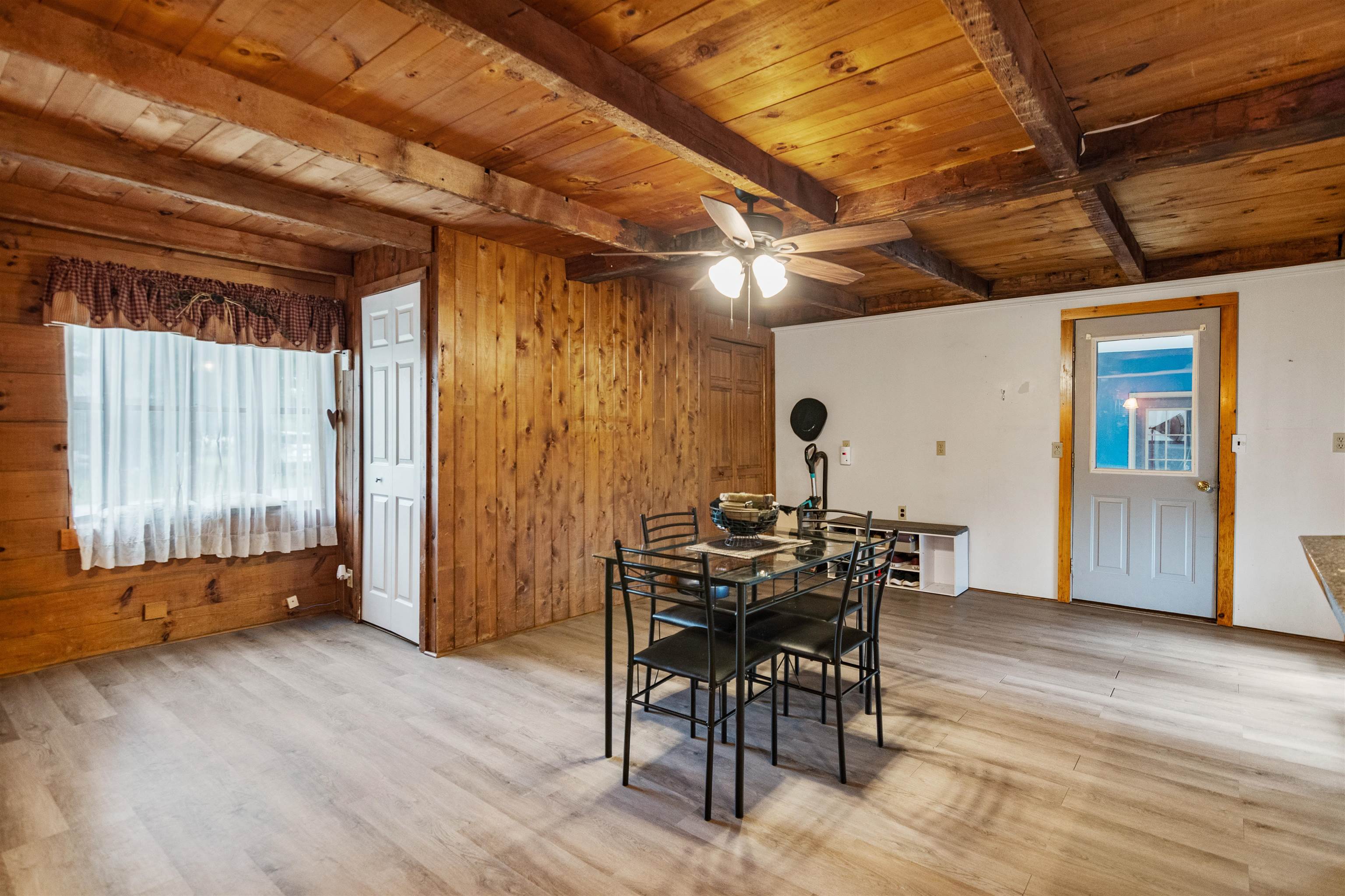 14 School Street Highgate, VT 05459 - Photo 11 of 40