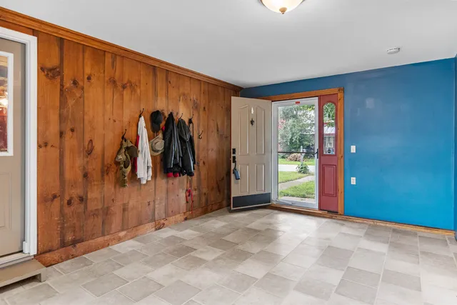 $369,000 | 14 School Street, Highgate, VT 05459