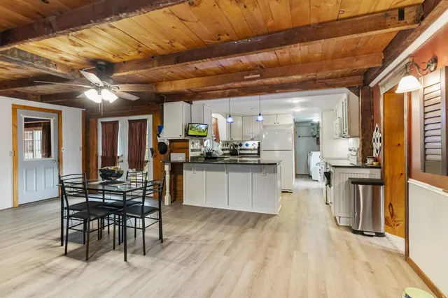 $369,000 | 14 School Street, Highgate, VT 05459