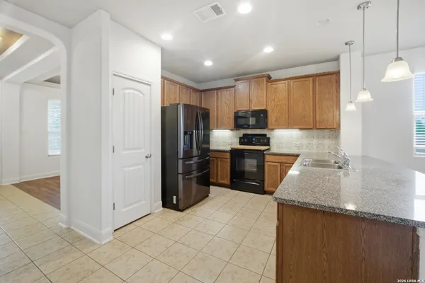 $418,000 | 10403 Dakota River, Converse, TX 78109