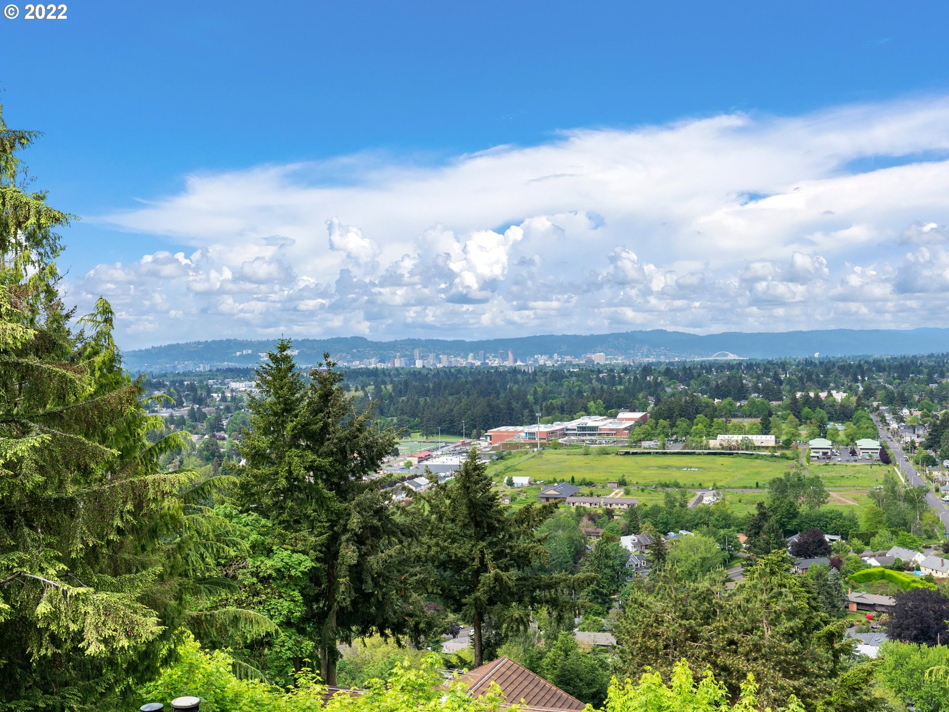 3117 Northeast Rocky Butte Road Portland, OR 97220 - Photo 21 of 32 Gallery Image 21