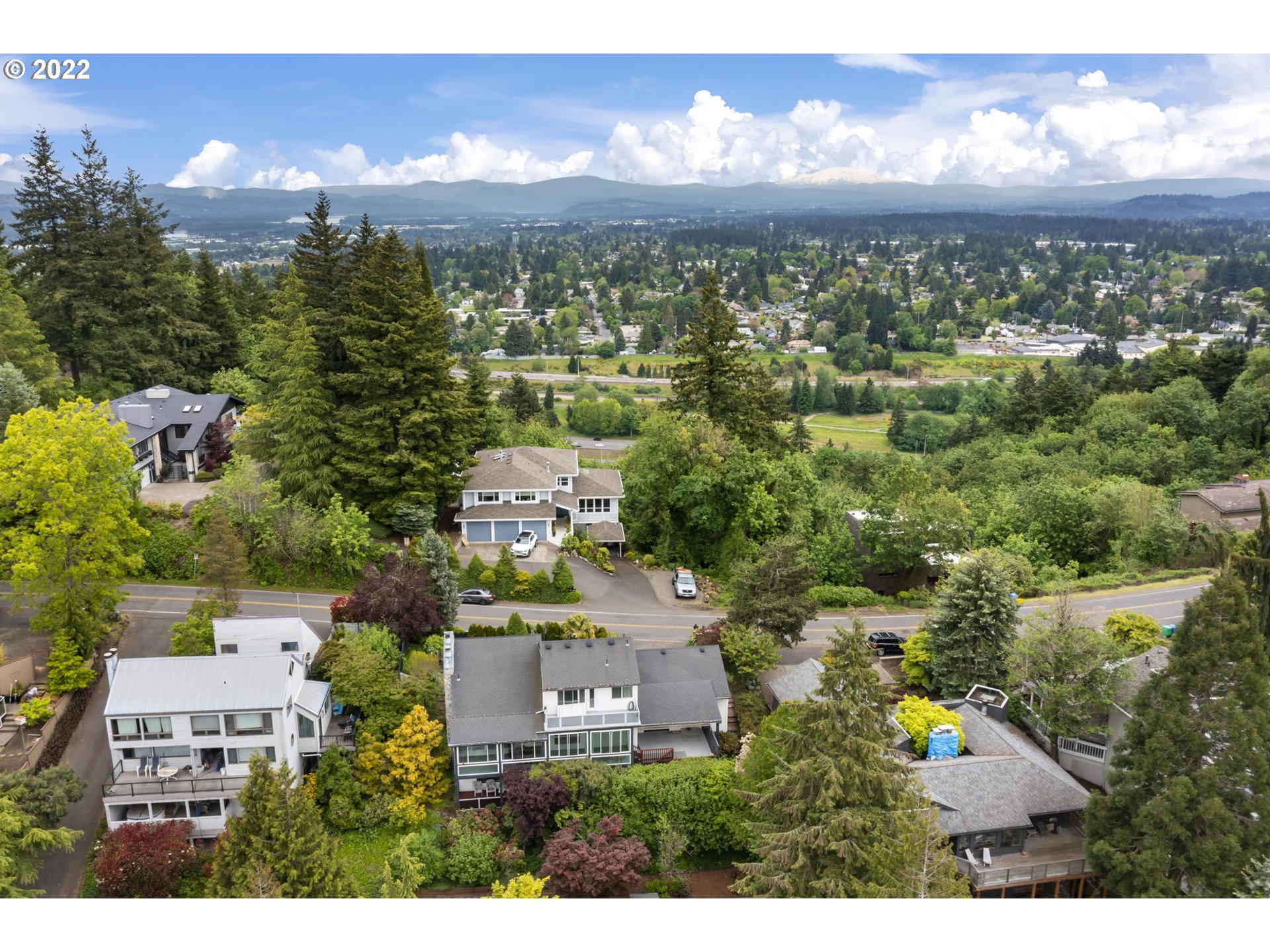 3117 Northeast Rocky Butte Road Portland, OR 97220 - Photo 30 of 32 Gallery Image 30
