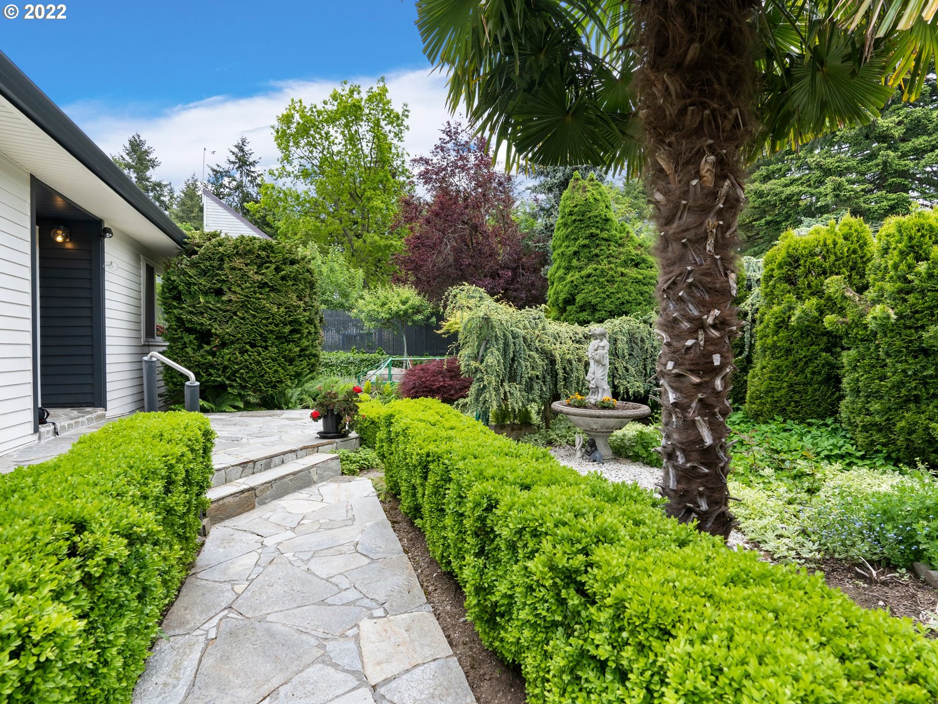 3117 Northeast Rocky Butte Road Portland, OR 97220 - Photo 3 of 32 Gallery Image 3