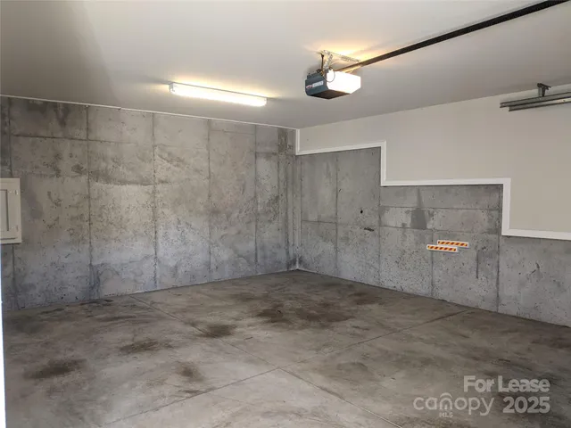 $2,025 | 119 Steinbeck Way, Unit A, Mooresville, NC 28117