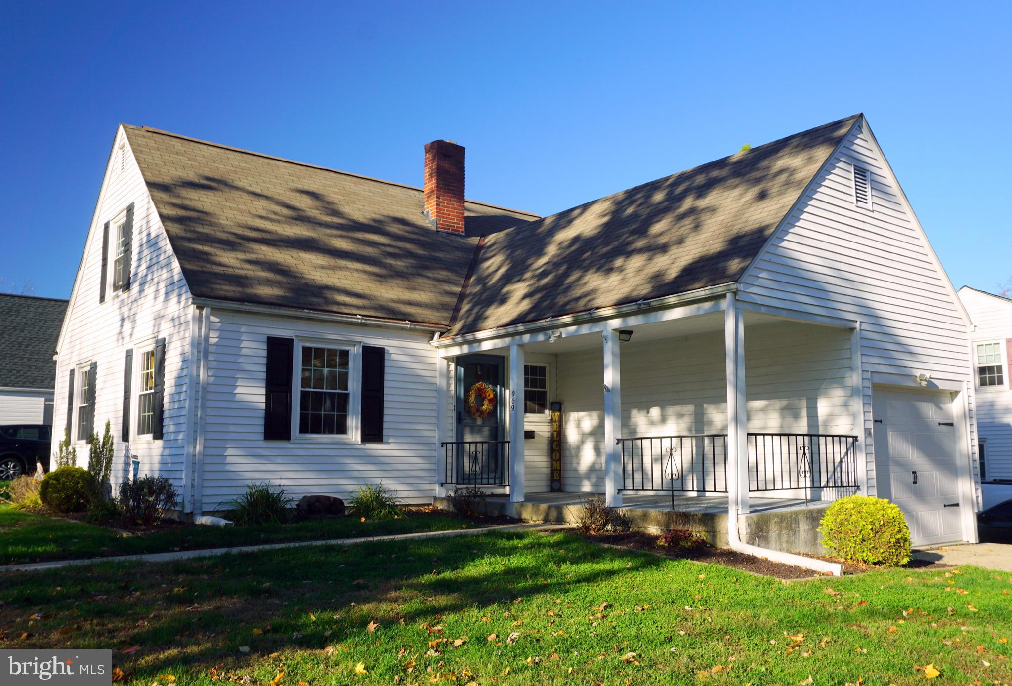 969 Juniper Road Hellertown, PA 18055 - Photo 1 of 19 Welcome to 969 Juniper Road!