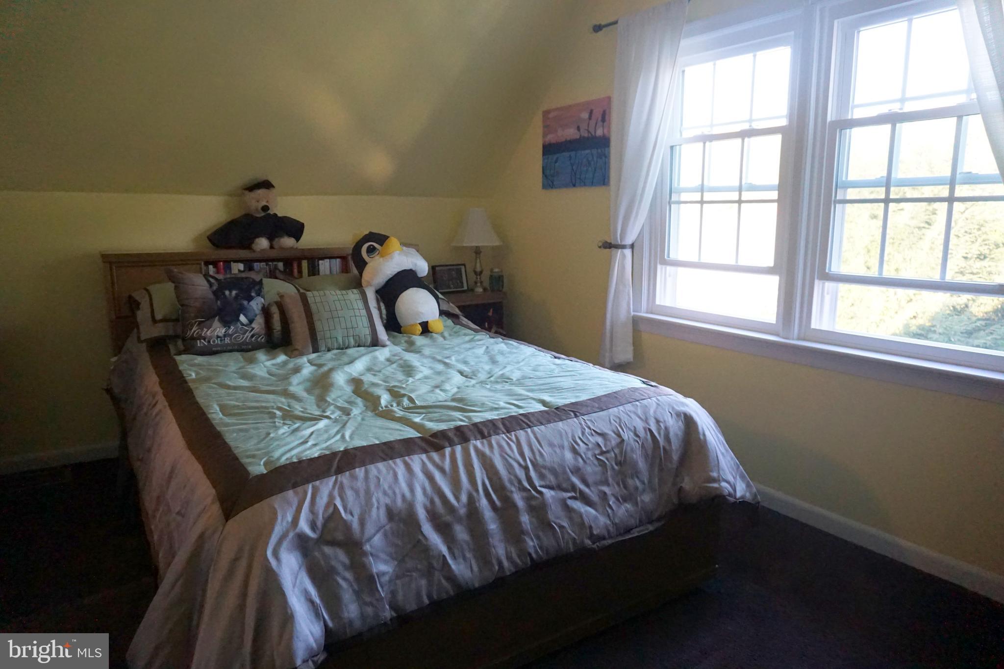 969 Juniper Road Hellertown, PA 18055 - Photo 12 of 19 Bedroom (second floor)