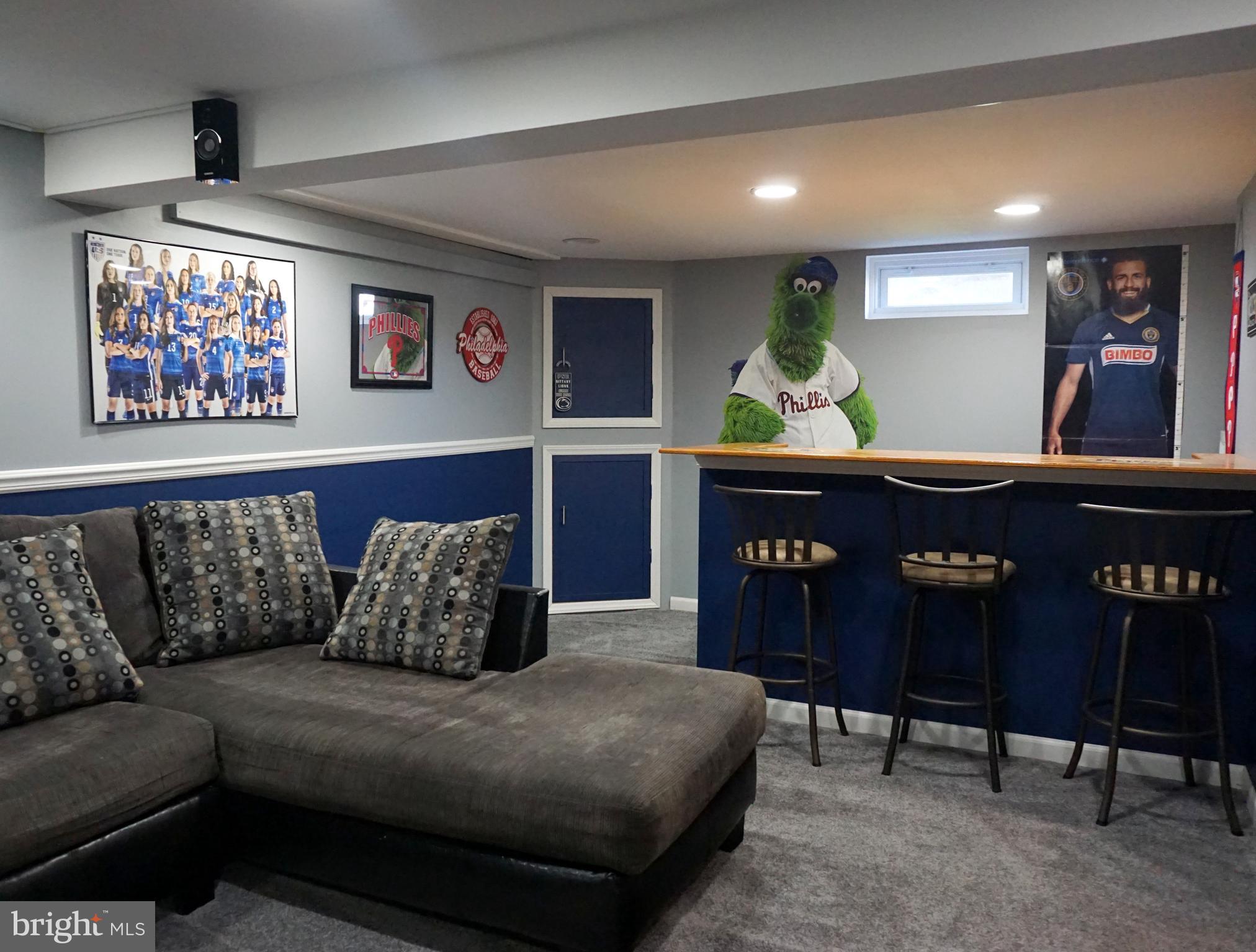 969 Juniper Road Hellertown, PA 18055 - Photo 15 of 19 Lower Level Rec Room Bar Area