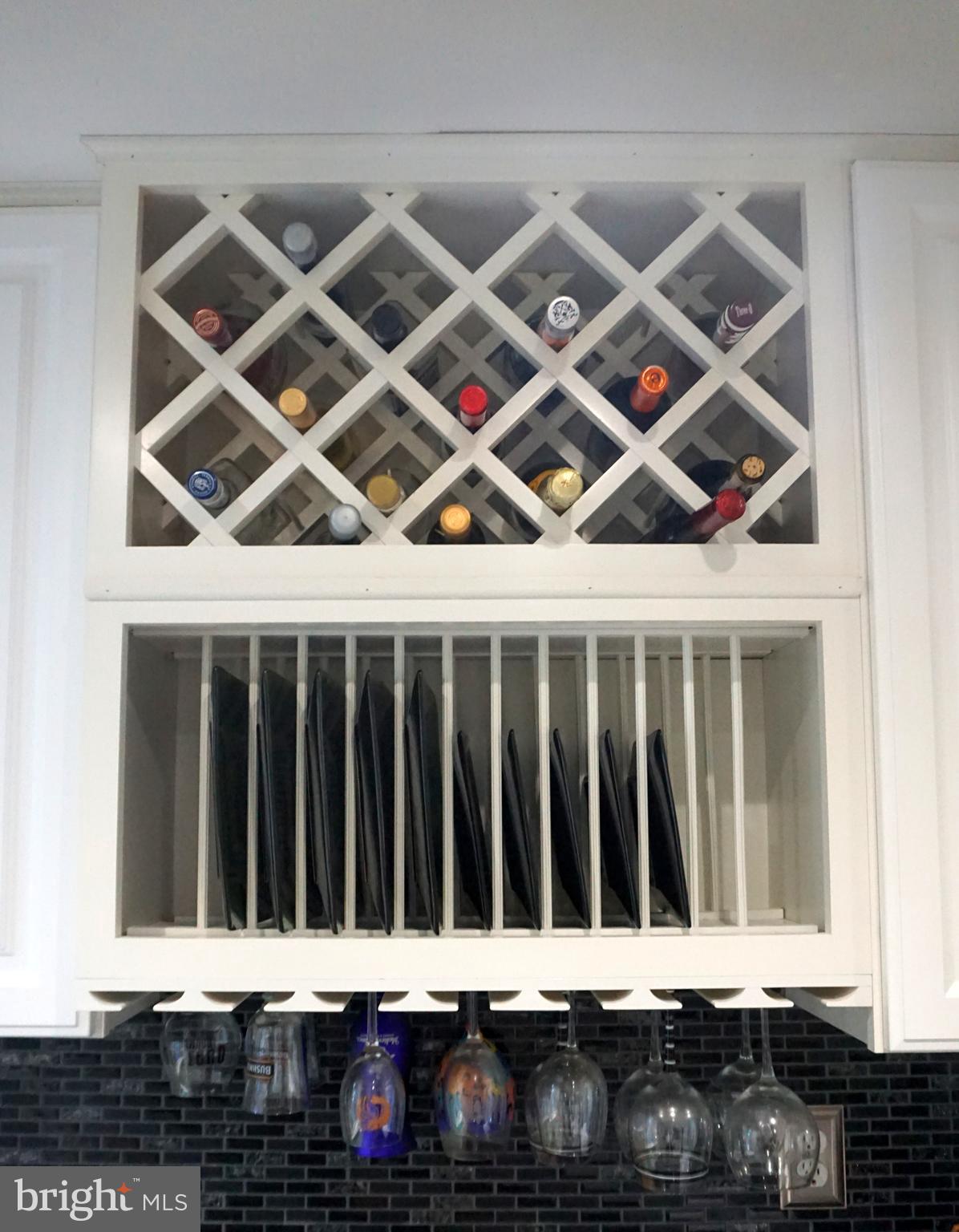 969 Juniper Road Hellertown, PA 18055 - Photo 5 of 19 Kitchen Wine, Plate, and Glass Rack