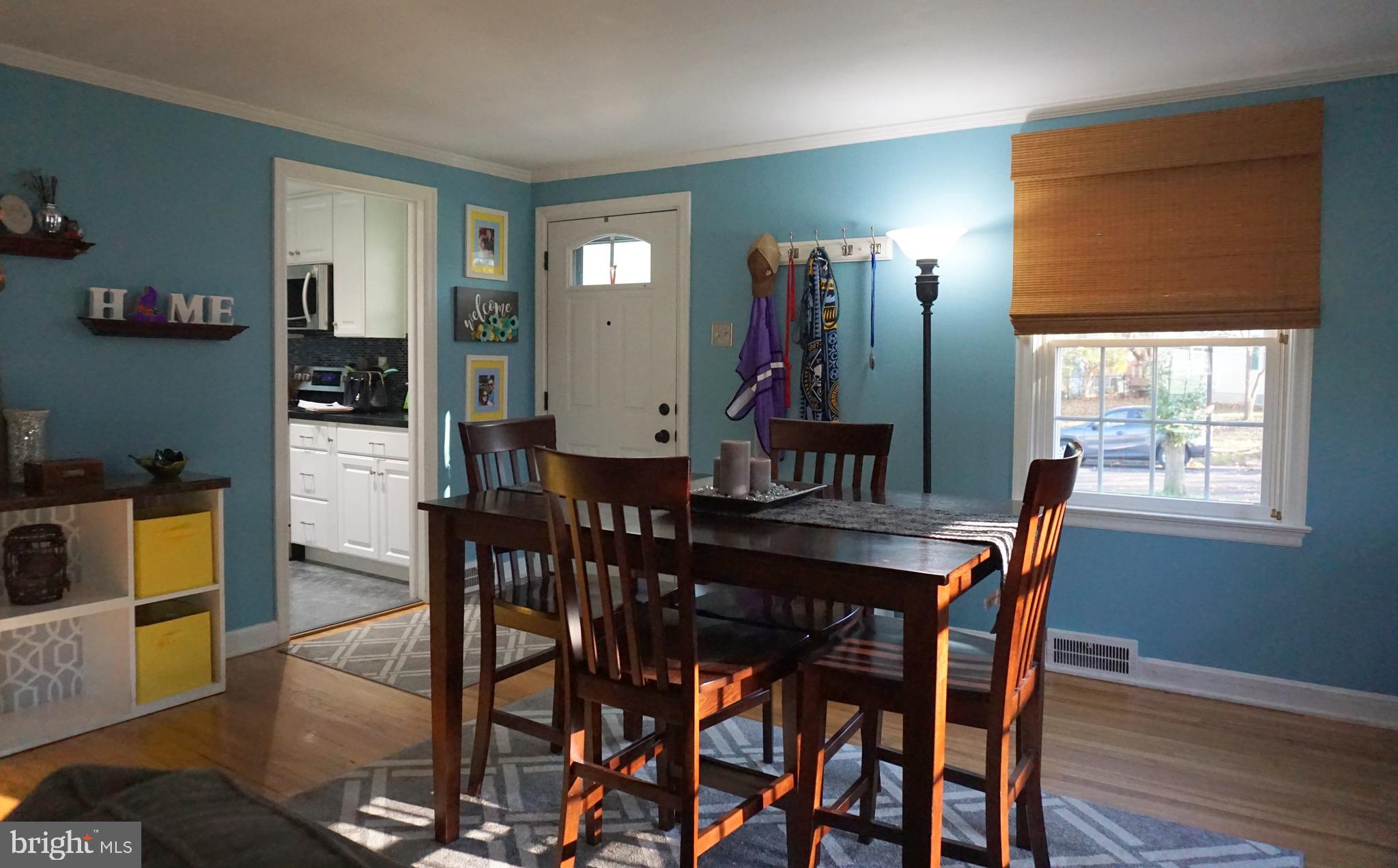969 Juniper Road Hellertown, PA 18055 - Photo 7 of 19 Dining Room (open to Living Room)