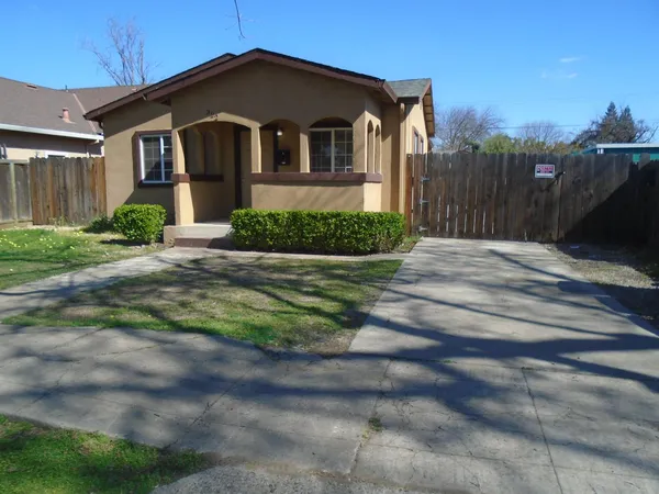 $630,000 | 322 Johnson Street, Modesto, CA 95354