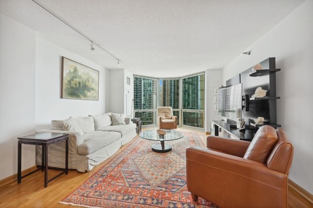 $410,000 | 195 North Harbor Drive, Unit 1001, Chicago, IL 60601