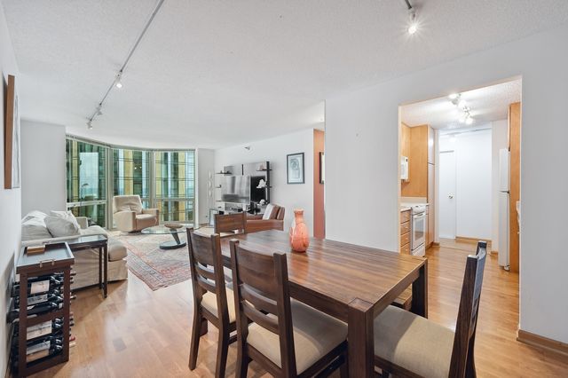 $410,000 | 195 North Harbor Drive, Unit 1001, Chicago, IL 60601