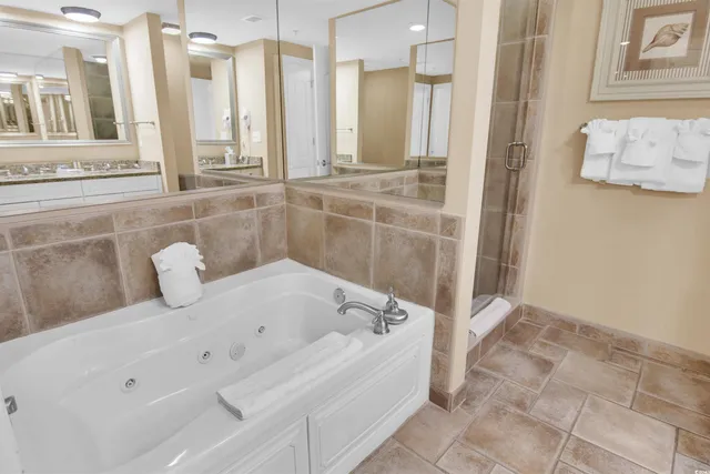 $1,649,000 | 100 North Beach Boulevard, Unit 1701, North Myrtle Beach, SC 29582