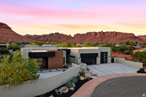 $2,100,000 | 821 Red Wash Circle, Ivins, UT 84738