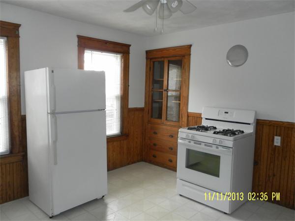 31 Strathmore Road Worcester, MA 01610 - Photo 3 of 25 Gallery Image 3