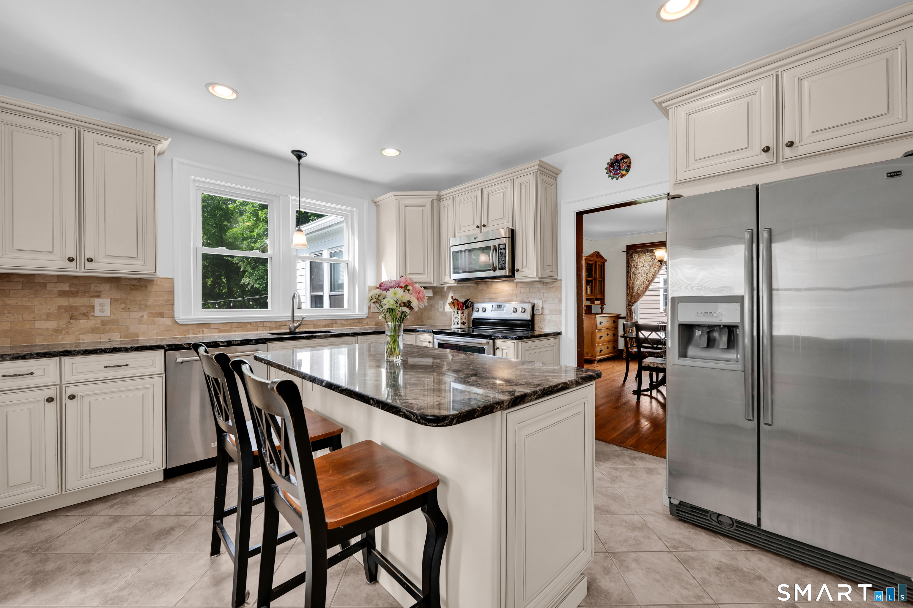 2 Morrison Avenue Wethersfield, CT 06109 - Photo 11 of 35