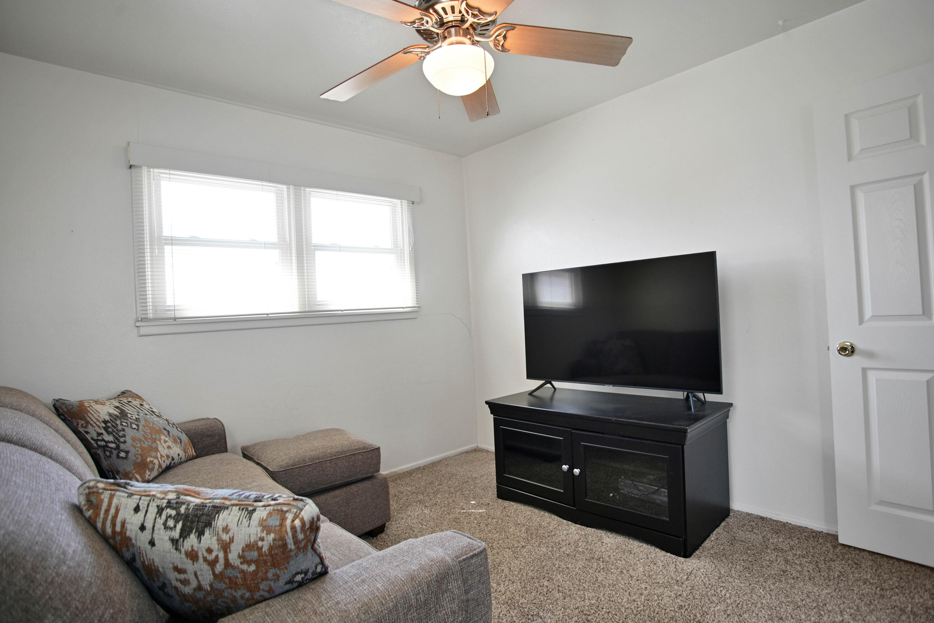 1924 73rd Street Lubbock, TX 79423 - Photo 33 of 41 DSC_9417