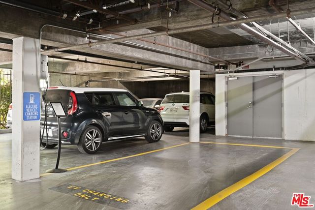 $3,600 | 1440 Veteran Avenue, Unit 555, Los Angeles, CA 90024