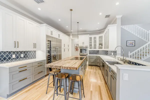 $3,290,000 | 18 Ehrlich Road, Austin, TX 78746