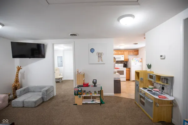 $260,000 | 8160 East New York Street, Indianapolis, IN 46219