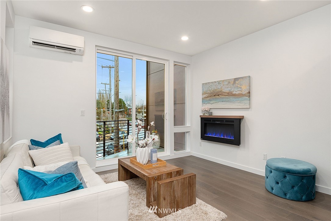 5114 24th Avenue Northeast Seattle, WA 98105 - Photo 14 of 21