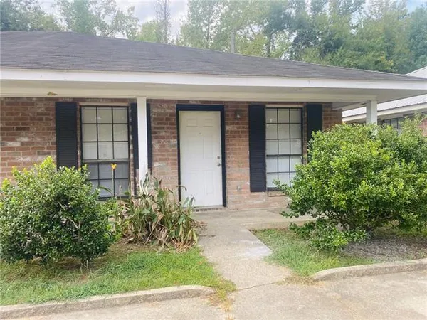 $1,000 | 1307 Hooks Drive, Unit B, Hammond, LA 70401