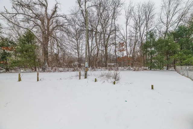 $199,000 | 23515 Morton Street, Dowagiac, MI 49047