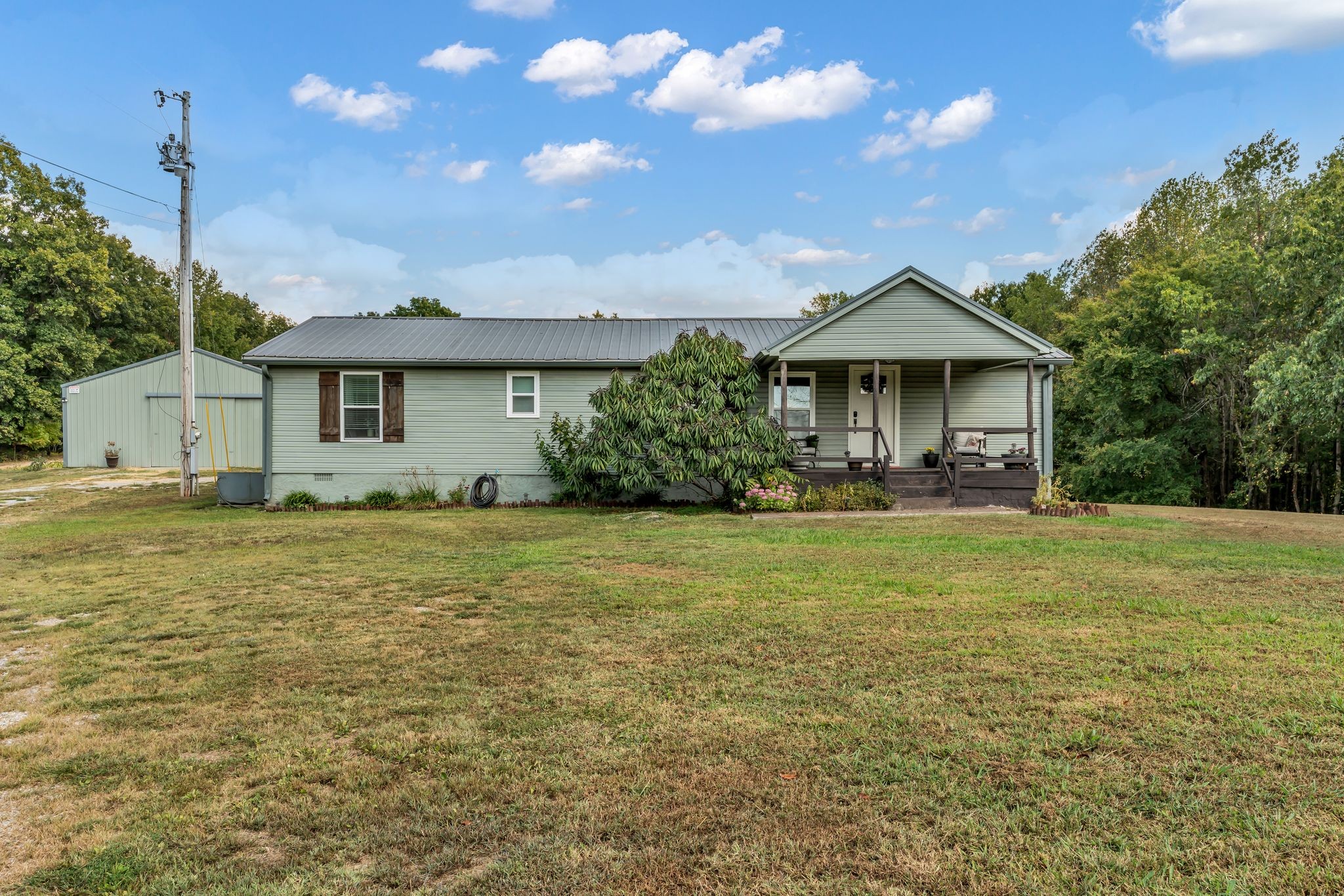 3016 B Academy Road Portland, TN 37148 - Photo 1 of 43