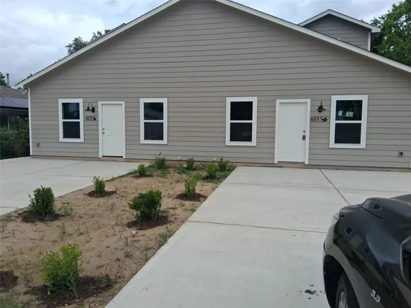 $2,150 | 6835 Landor Street, Houston, TX 77028