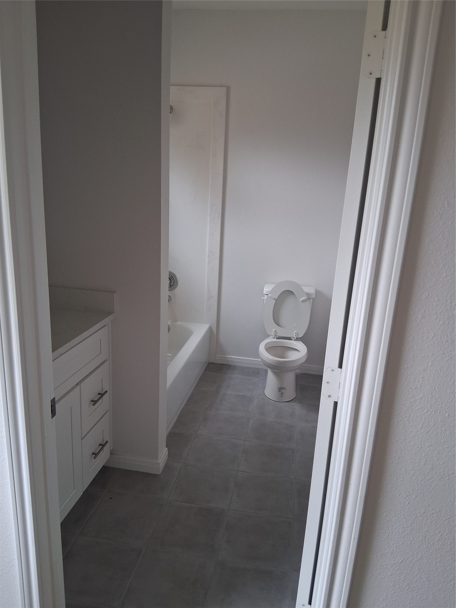 6835 Landor Street Houston, TX 77028 - Photo 24 of 32 a bathroom with a sink and a mirror