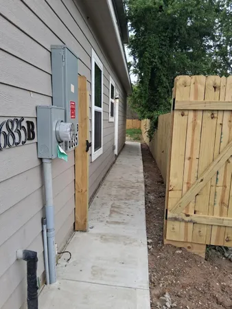 $2,150 | 6835 Landor Street, Houston, TX 77028