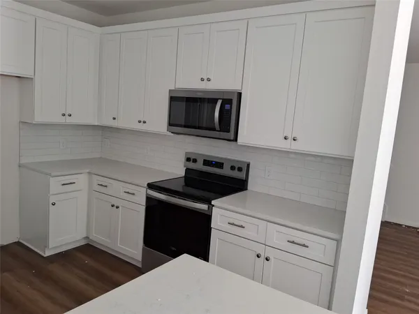 $2,150 | 6835 Landor Street, Houston, TX 77028