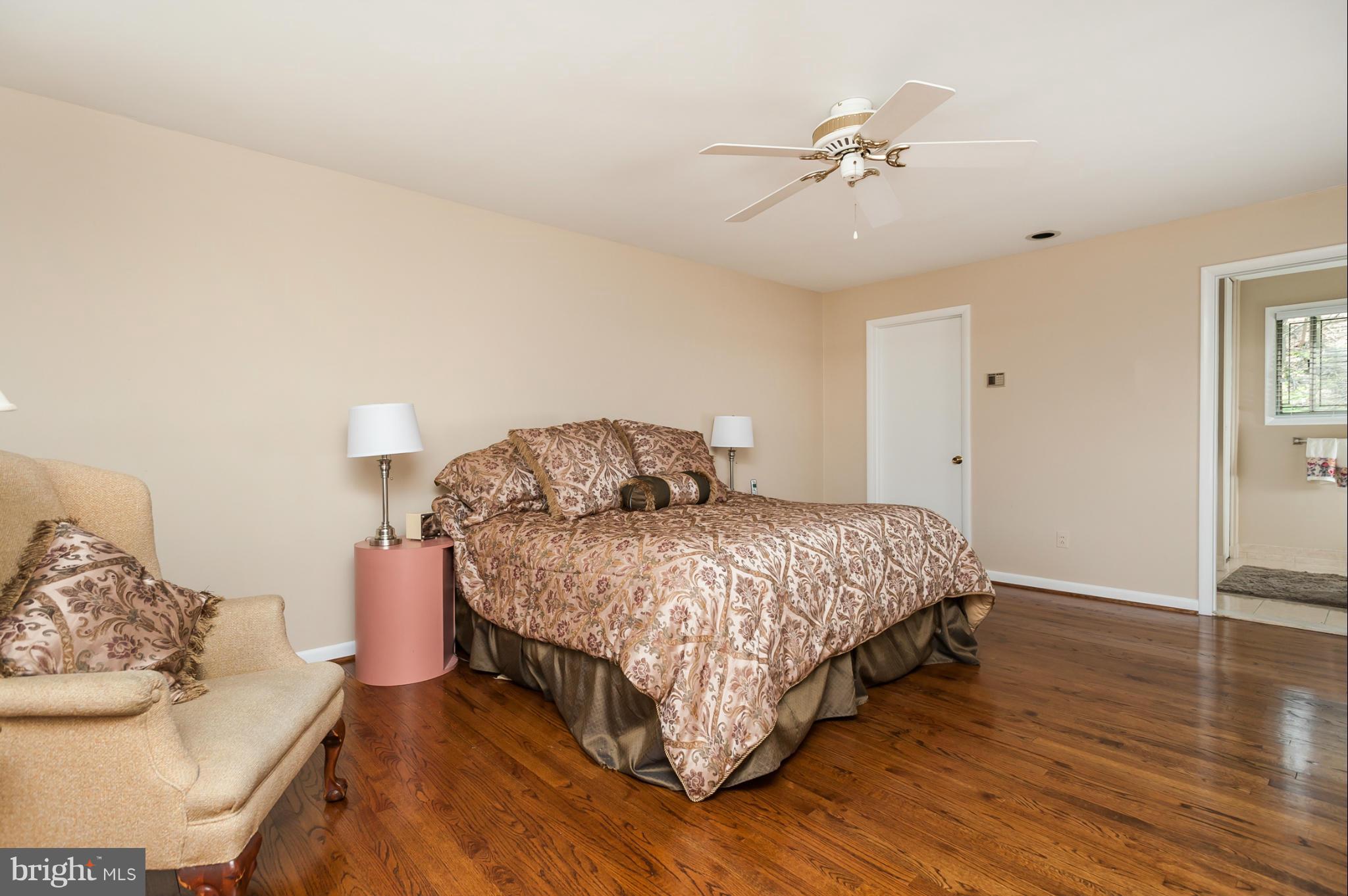 2401 Sugarcone Road Baltimore, MD 21209 - Photo 15 of 30 Bedroom (Master)