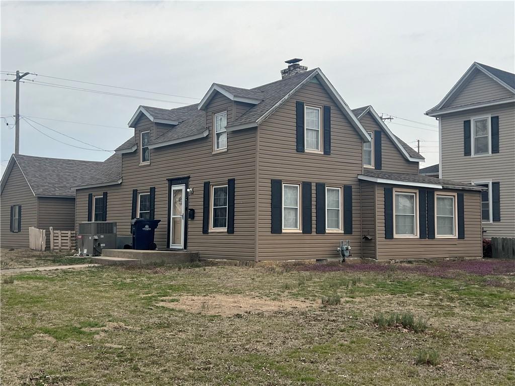 118 South 11th Street Independence, KS 67301 - Photo 1 of 1