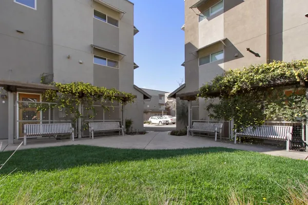 $819,000 | 2746 5th Street, Davis, CA 95618