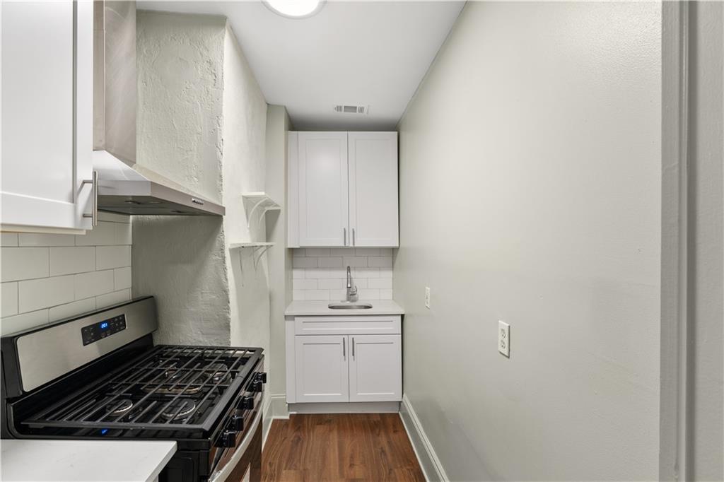 3556 Main Street Atlanta, GA 30337 - Photo 8 of 22