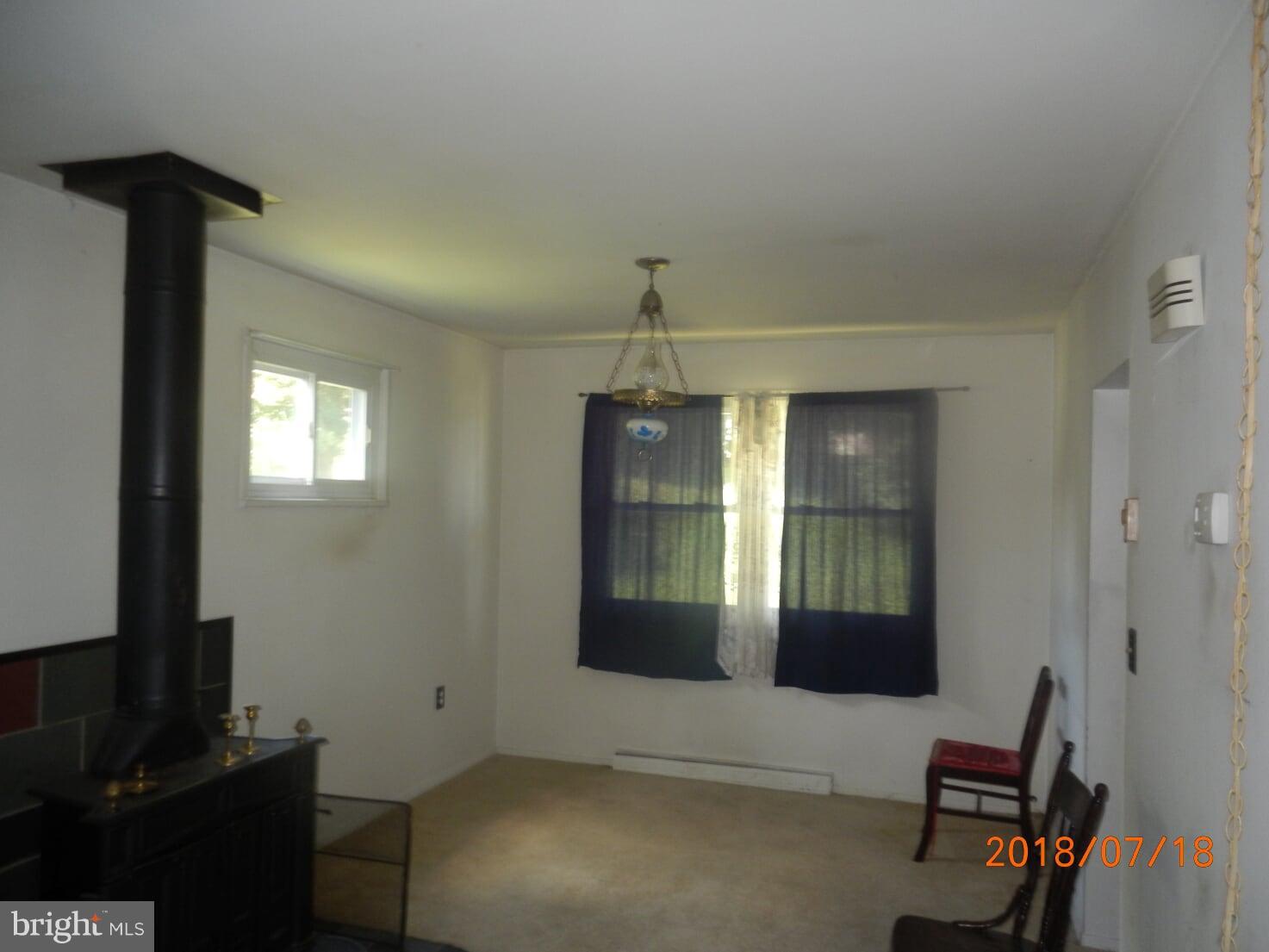 34 South Tollgate Road Owings Mills, MD 21117 - Photo 6 of 11 Living Room