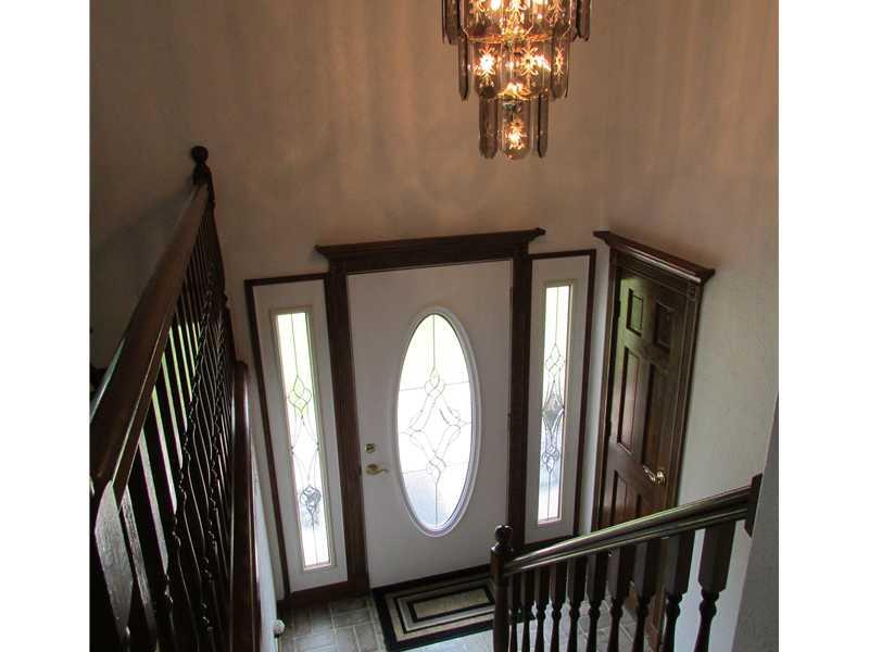 2042 Bigger Road Bulger, PA 15019 - Photo 5 of 20 Entry/Foyer. Newer front door & flooring.