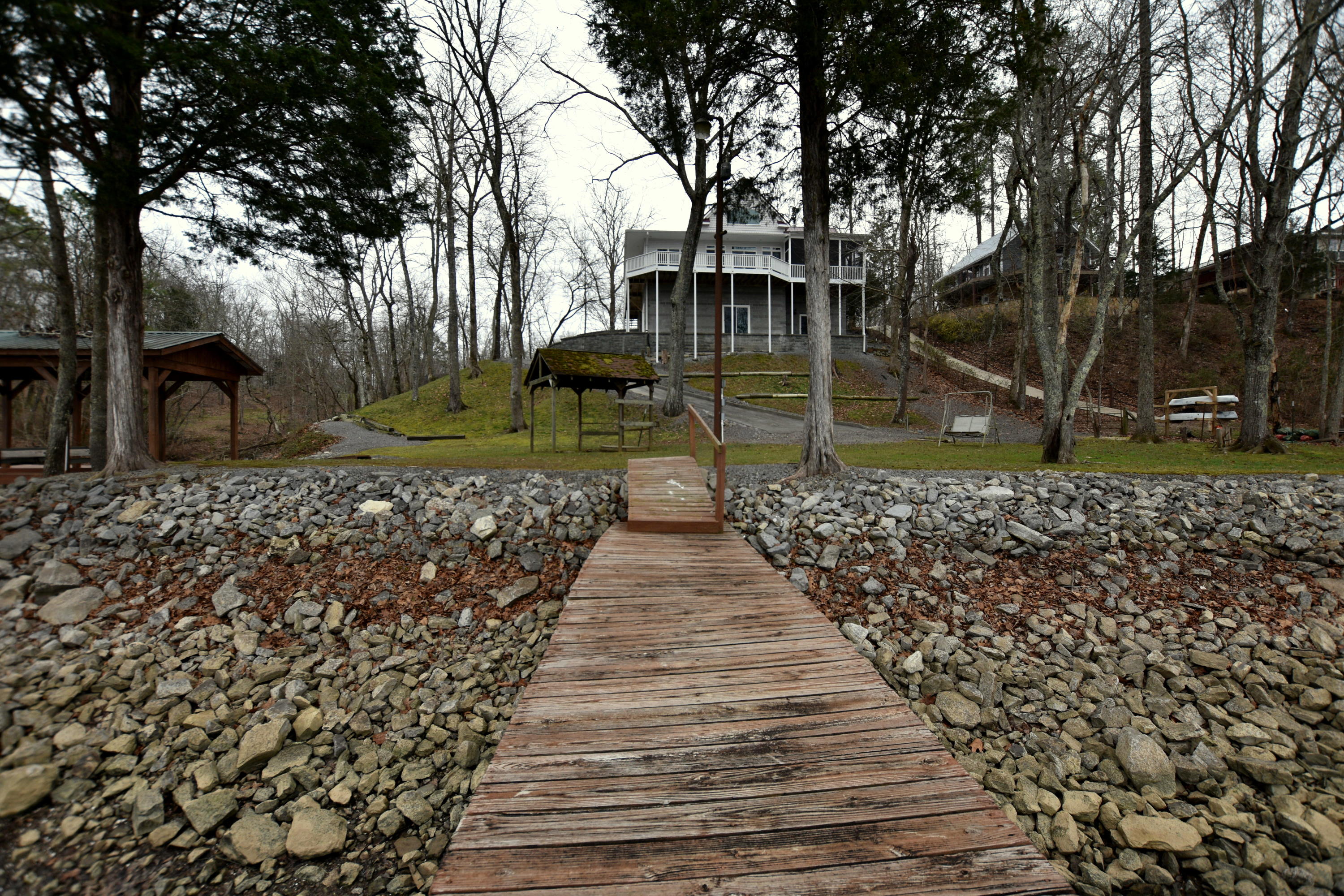 365 Russell Lane Decatur, TN 37322 - Photo 1 of 14 DSC_0313