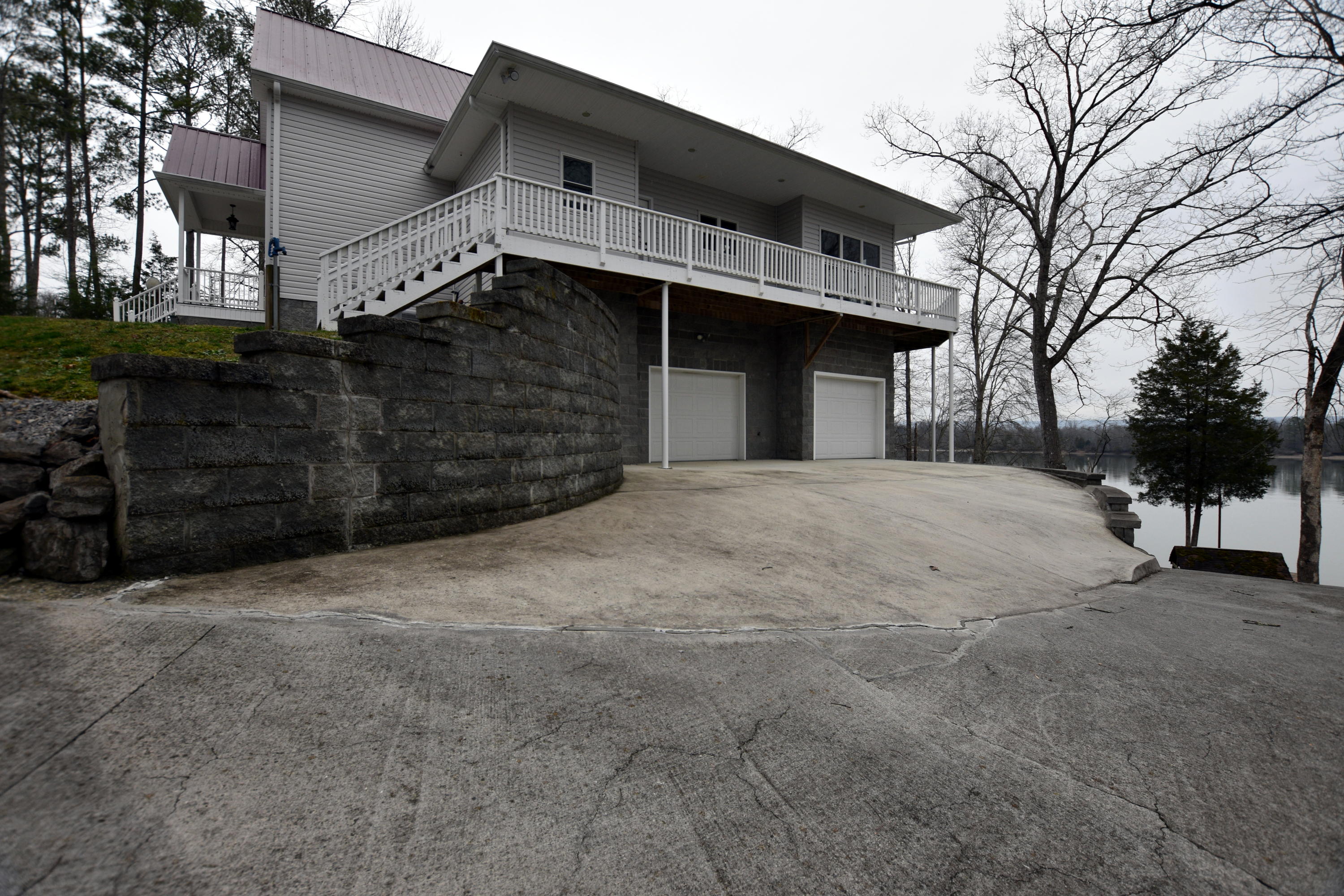 365 Russell Lane Decatur, TN 37322 - Photo 13 of 14 DSC_0308