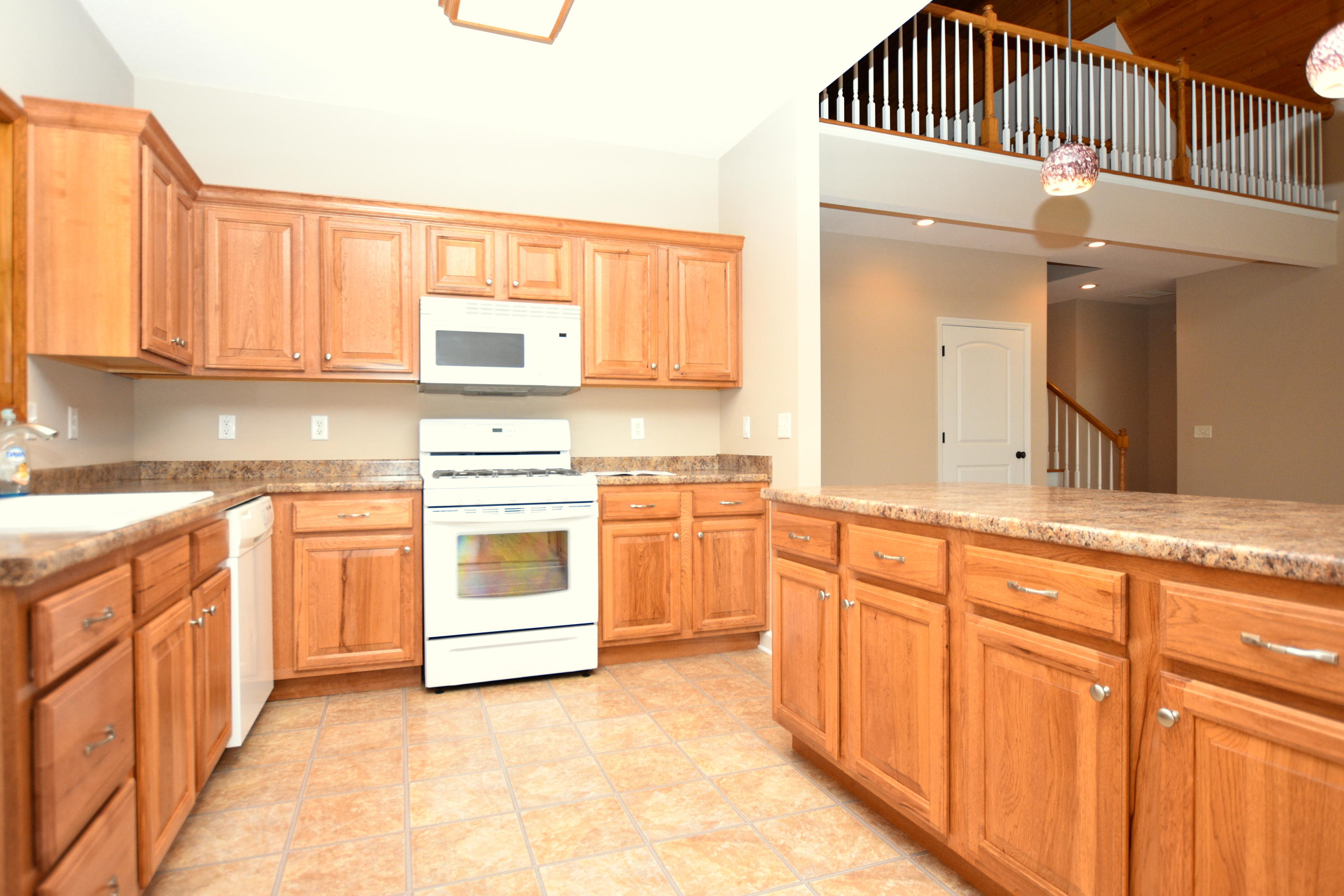 365 Russell Lane Decatur, TN 37322 - Photo 5 of 14 DSC_0326