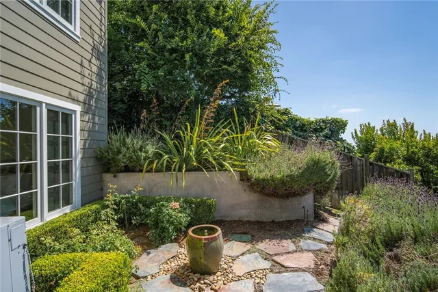 $6,200,000 | 745 Buena Vista Way, Laguna Beach, CA 92651