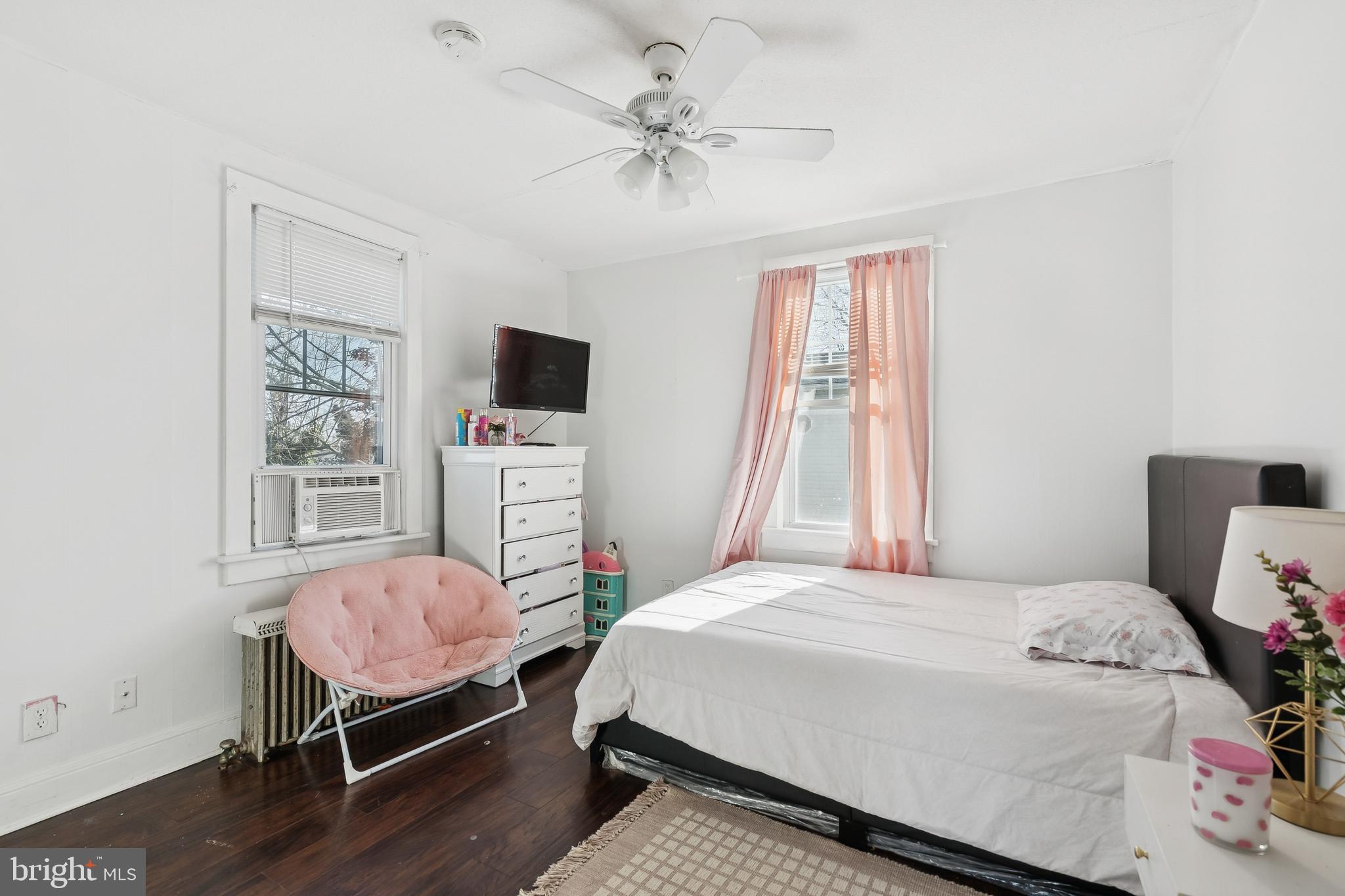 24 North Chester Avenue Riverside, NJ 08075 - Photo 12 of 25 Second Bedroom